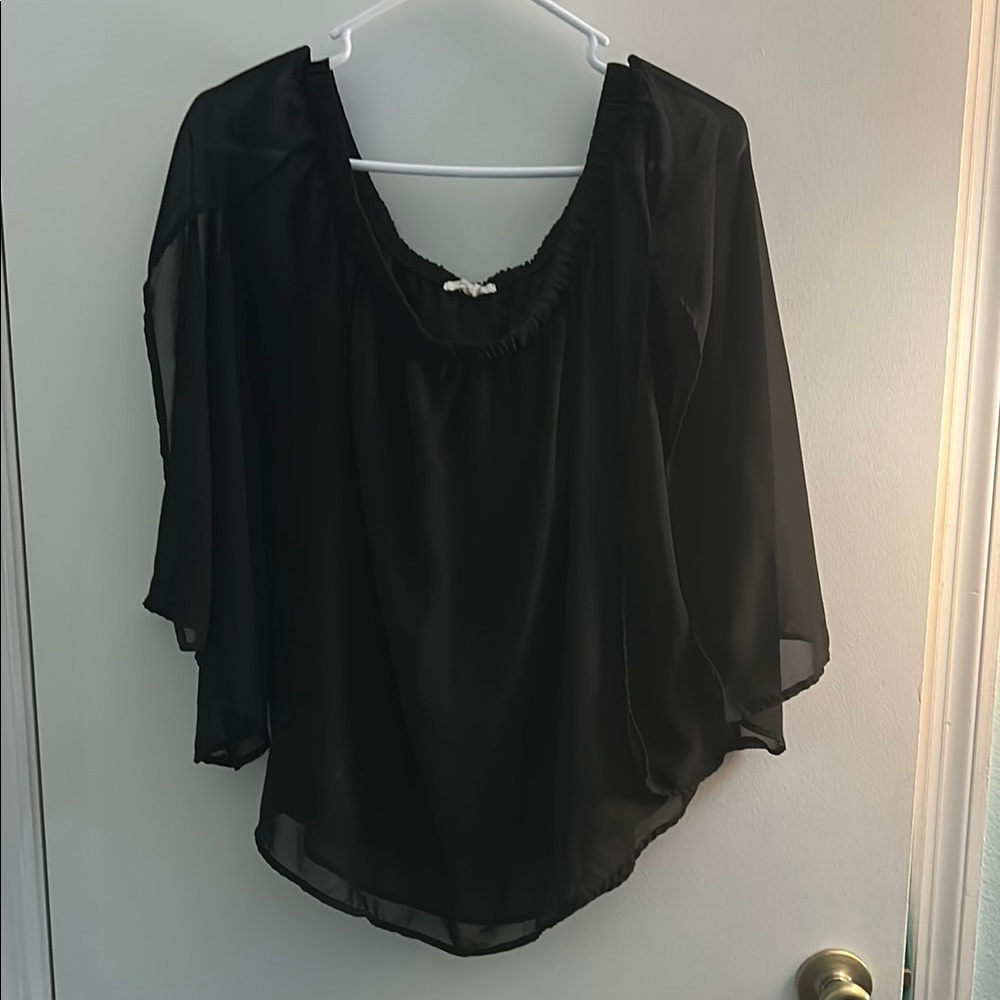 Maurices Black Asymmetrical 3/4 Sleeve Blouse